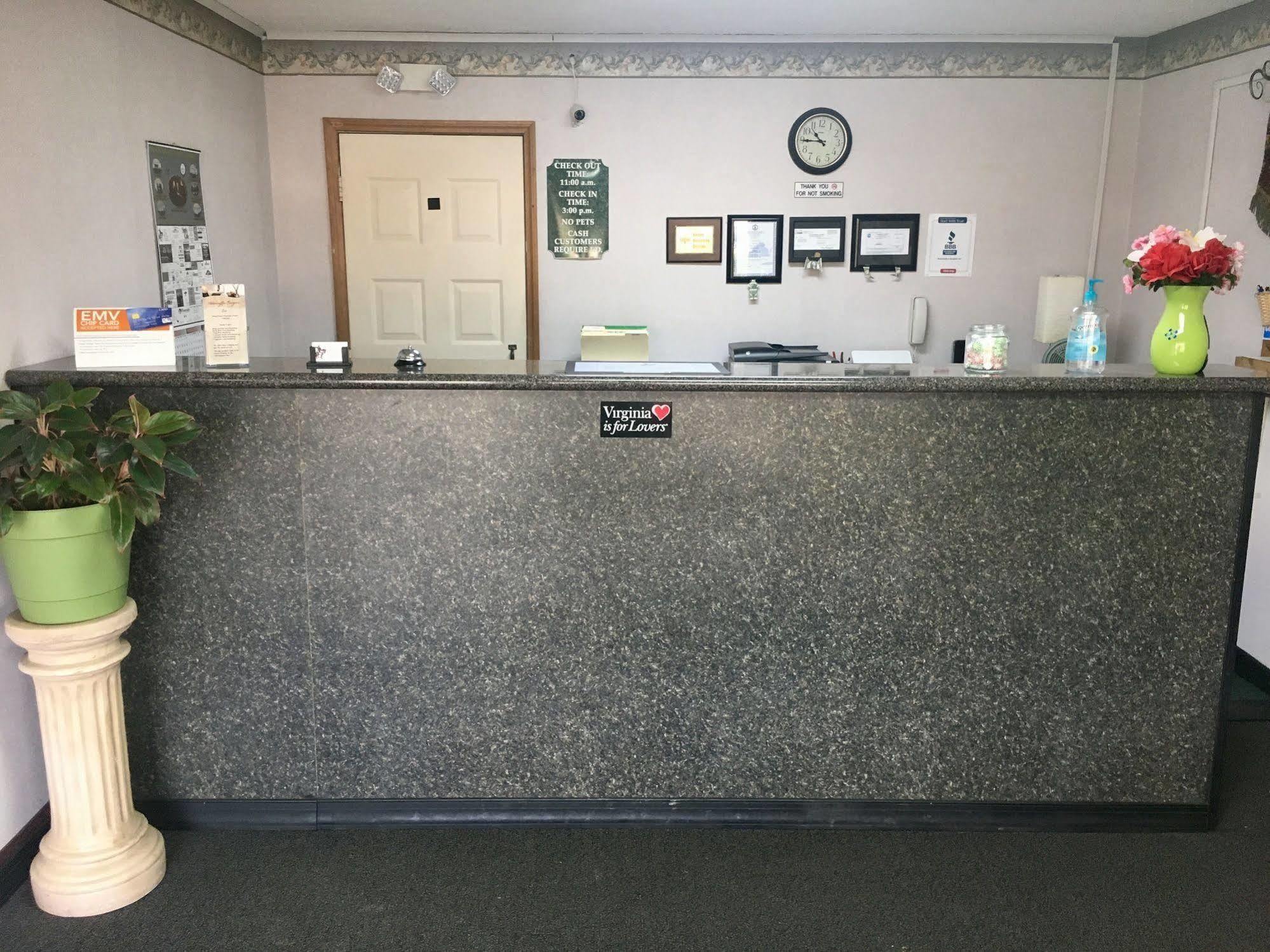 Washington Burgess Inn West Point Екстериор снимка